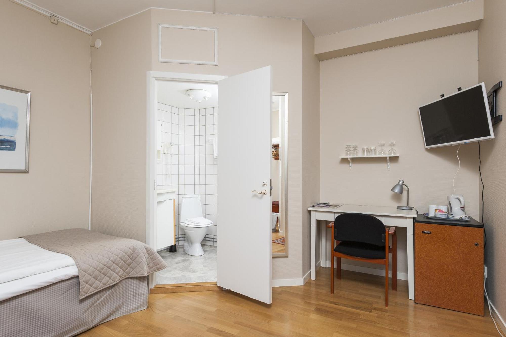 Hotel Strandvillan 3*